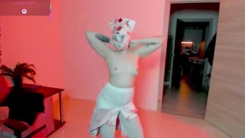   online show from 10/31/25, 05:47