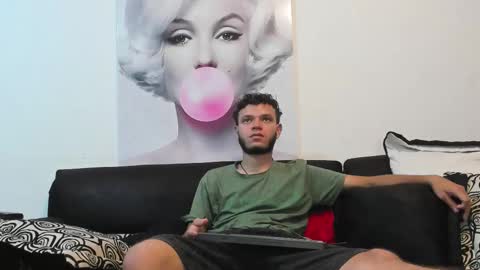 Snapshot of hot_bad_boy69 chatting on 10/16/25, 08:43 hot bad boy69 online show from 10/16/25, 08:43