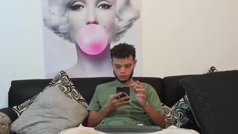 Snapshot of hot_bad_boy69 chatting on 10/22/25, 07:46 hot bad boy69 online show from 10/22/25, 07:46