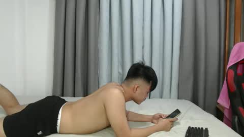 hot_emmanuel online show from 10/18/25, 06:48