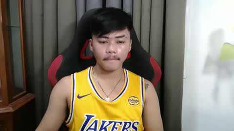 hot_emmanuel online show from 10/26/25, 04:40