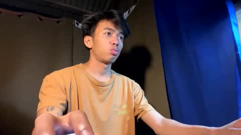 hot_kianxx online show from 10/09/25, 01:31