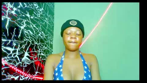 Snapshot of hot_stellaa chatting on 01/12/25, 02:56 Stella online show from 01/12/25, 02:56
