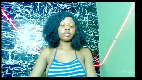Snapshot of hot_stellaa chatting on 01/24/25, 08:11 Stella online show from 01/24/25, 08:11