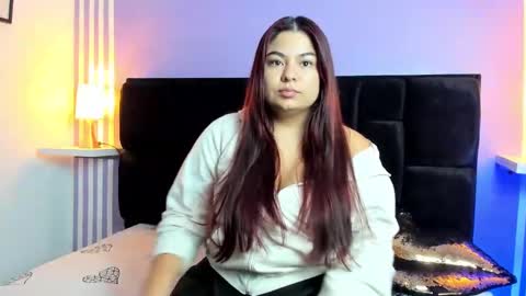 Snapshot of hot_sweetness_fire chatting on 10/24/25, 11:50 hot_sweetness_fire online show from 10/24/25, 11:50