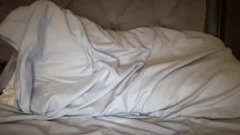 Ember online show from 10/03/25, 03:47