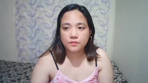 Snapshot of hotbabymomma chatting on 02/21/25, 01:00 Lynn online show from 02/21/25, 01:00
