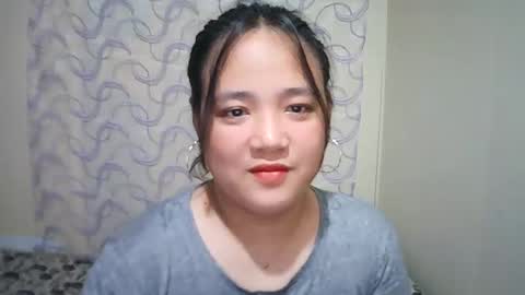 Snapshot of hotbabymomma chatting on 03/04/25, 01:01 Lynn online show from 03/04/25, 01:01