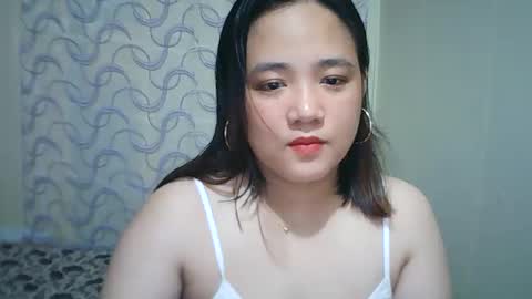 Snapshot of hotbabymomma chatting on 03/06/25, 01:16 Lynn online show from 03/06/25, 01:16
