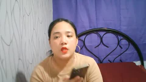 Snapshot of hotbabymomma chatting on 03/08/25, 05:17 Lynn online show from 03/08/25, 05:17