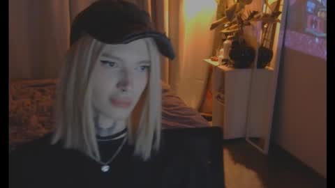 Snapshot of hotchubently chatting on 03/11/25, 05:35 hotchubently online show from 03/11/25, 05:35