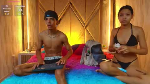 hotcouple_222 online show from 10/11/25, 07:29