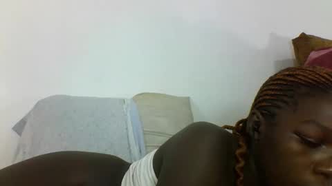 VICTORIA online show from 10/07/25, 06:16