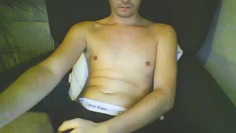 Snapshot of hotdutchtwink22 chatting on 09/30/25, 09:31 Hotdutchtwink22 online show from 09/30/25, 09:31