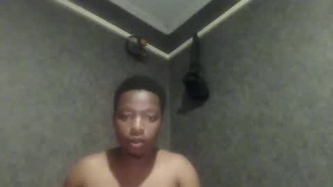 Snapshot of hotguyy001 chatting on 02/15/25, 09:26 hotguyy001 online show from 02/15/25, 09:26