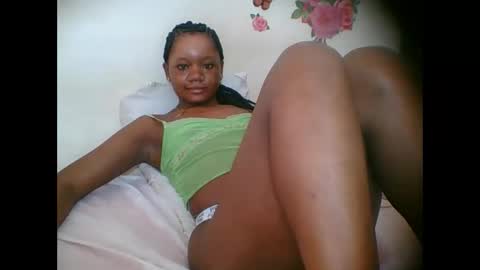 LOYCE online show from 10/10/25, 09:41