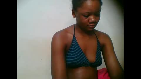 LOYCE online show from 11/18/25, 01:33