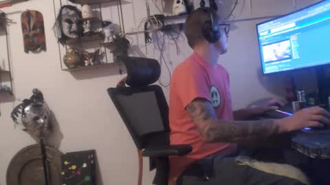 hotkinkytat online show from 11/07/25, 12:32