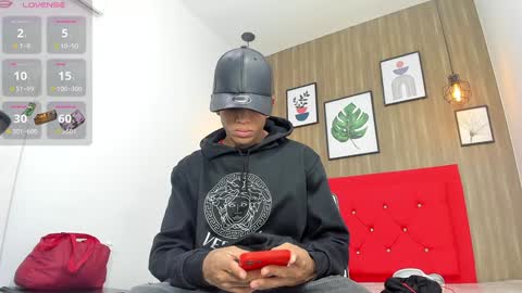 Snapshot of hotkoljeixxx chatting on 12/10/24, 02:59 Hotkoljei online show from 12/10/24, 02:59