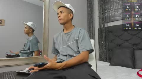 Snapshot of hotkoljeixxx chatting on 01/10/25, 02:35 Hotkoljei online show from 01/10/25, 02:35