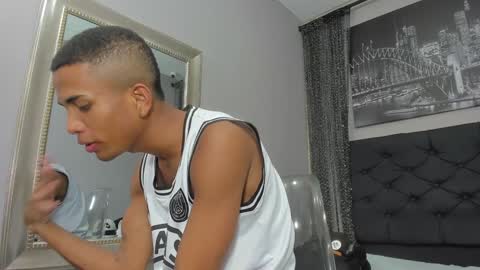 Snapshot of hotkoljeixxx chatting on 01/28/25, 02:32 Hotkoljei online show from 01/28/25, 02:32