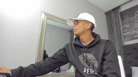 Snapshot of hotkoljeixxx chatting on 02/05/25, 03:34 Hotkoljei online show from 02/05/25, 03:34