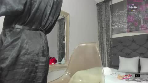 Snapshot of hotkoljeixxx chatting on 02/18/25, 03:53 Hotkoljei online show from 02/18/25, 03:53