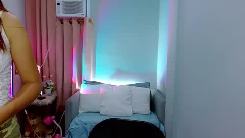 Layla online show from 12/07/24, 06:54