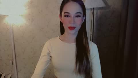 XANDRA online show from 10/16/25, 09:32