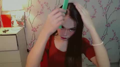 XANDRA online show from 10/23/25, 09:19