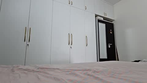 hotm_on_cam online show from 09/10/25, 03:50