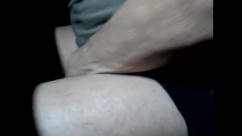 Snapshot of hotmassage50 chatting on 03/02/25, 04:10 hotmassage50 online show from 03/02/25, 04:10