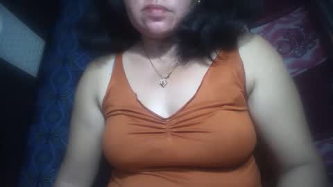 Snapshot of hotmatureladyxxx chatting on 11/10/25, 02:10 hotmatureladyxxx online show from 11/10/25, 02:10