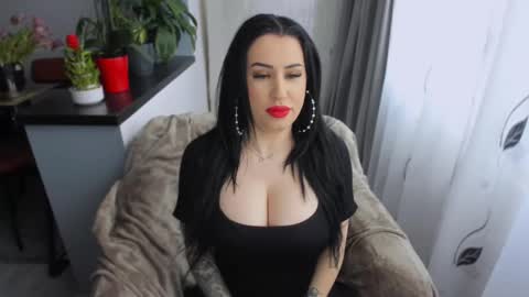 hotmorenaxxx online show from 03/12/25, 10:16
