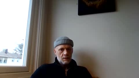 Snapshot of hototo2 chatting on 11/24/25, 10:04 hototo2 online show from 11/24/25, 10:04