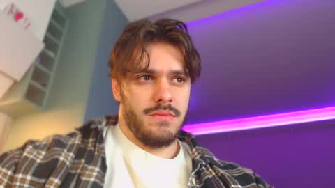 Snapshot of hotpolishsausage chatting on 02/16/25, 12:19 Jason online show from 02/16/25, 12:19