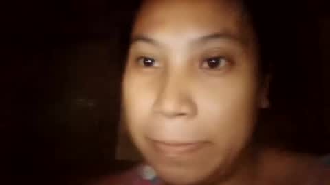 Snapshot of hotpreggymommy1993 chatting on 12/08/24, 08:30 hotpreggymommy1993 online show from 12/08/24, 08:30