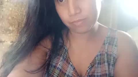 Snapshot of hotpreggymommy1993 chatting on 12/30/24, 02:31 hotpreggymommy1993 online show from 12/30/24, 02:31