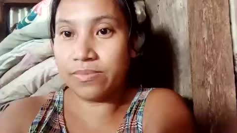 Snapshot of hotpreggymommy1993 chatting on 11/16/25, 01:11 hotpreggymommy1993 online show from 11/16/25, 01:11