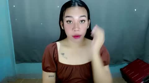 Snapshot of hott_cumforyou chatting on 02/20/25, 11:53 jelaigrande  online show from 02/20/25, 11:53