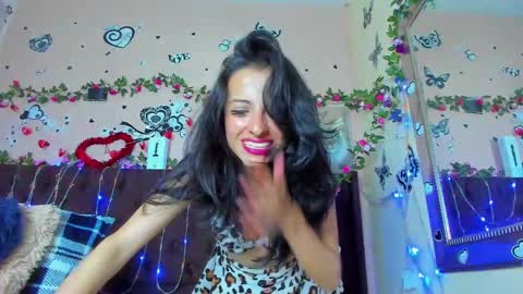 Snapshot of hottcandy21 chatting on 02/25/25, 07:03 HottCandy21 online show from 02/25/25, 07:03