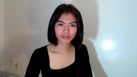 Snapshot of hottestdella69 chatting on 10/13/25, 07:52 hottestdella69 online show from 10/13/25, 07:52