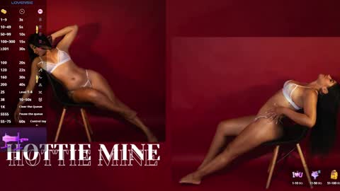 Snapshot of hottie_mine_ chatting on 02/01/25, 10:44 2pm - 9pm GMT-5 online show from 02/01/25, 10:44