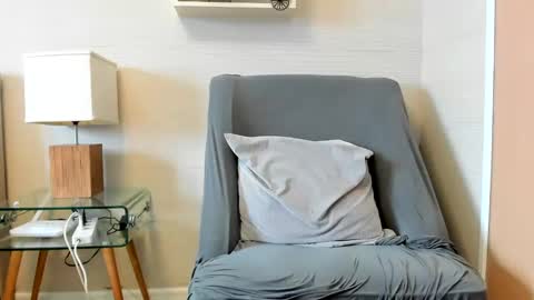 Jane online show from 12/28/24, 02:22