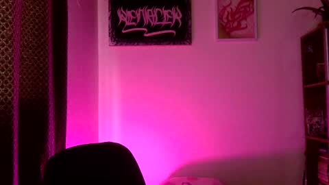 Tat  online show from 02/14/25, 03:58