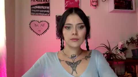 Tat  online show from 11/13/25, 03:33