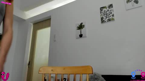 crishinahotty online show from 10/12/25, 04:44