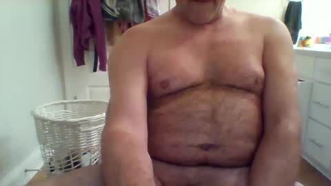 Snapshot of hotyummycock69 chatting on 02/19/25, 08:52 hotyummycock69 online show from 02/19/25, 08:52