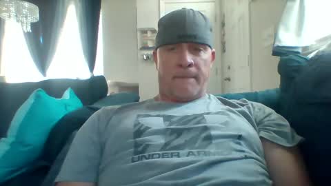 Snapshot of hotyummycock69 chatting on 09/18/25, 05:59 hotyummycock69 online show from 09/18/25, 05:59