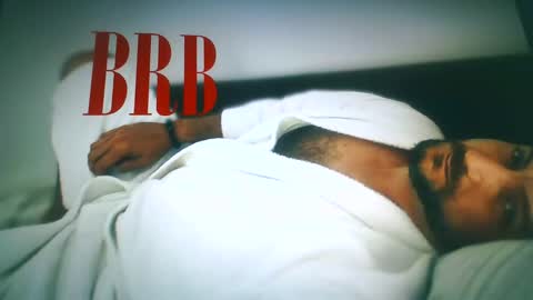 Snapshot of houndi87 chatting on 11/17/25, 10:37 houndi87 online show from 11/17/25, 10:37